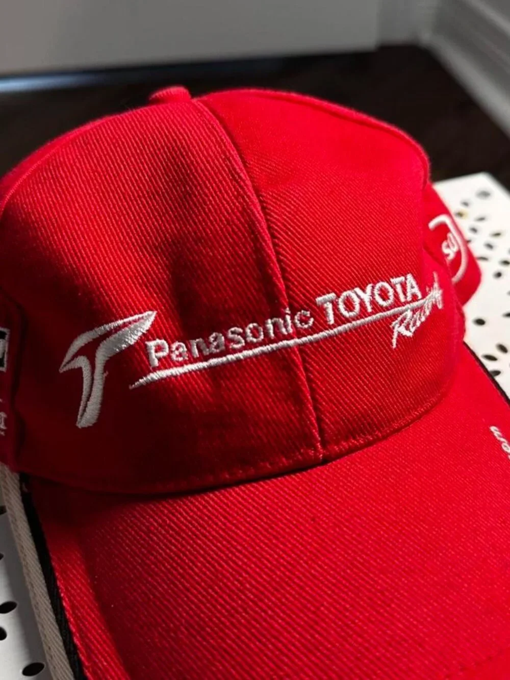 TOYOTA F1 RED RACING CAP - Picture 2 of 7